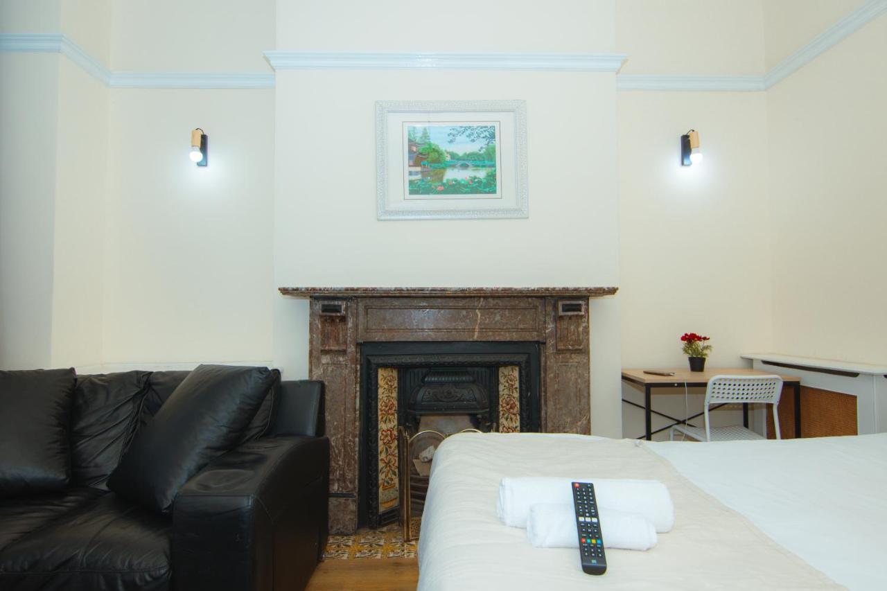 Victorian Woods Bnb Ίλφορντ Εξωτερικό φωτογραφία