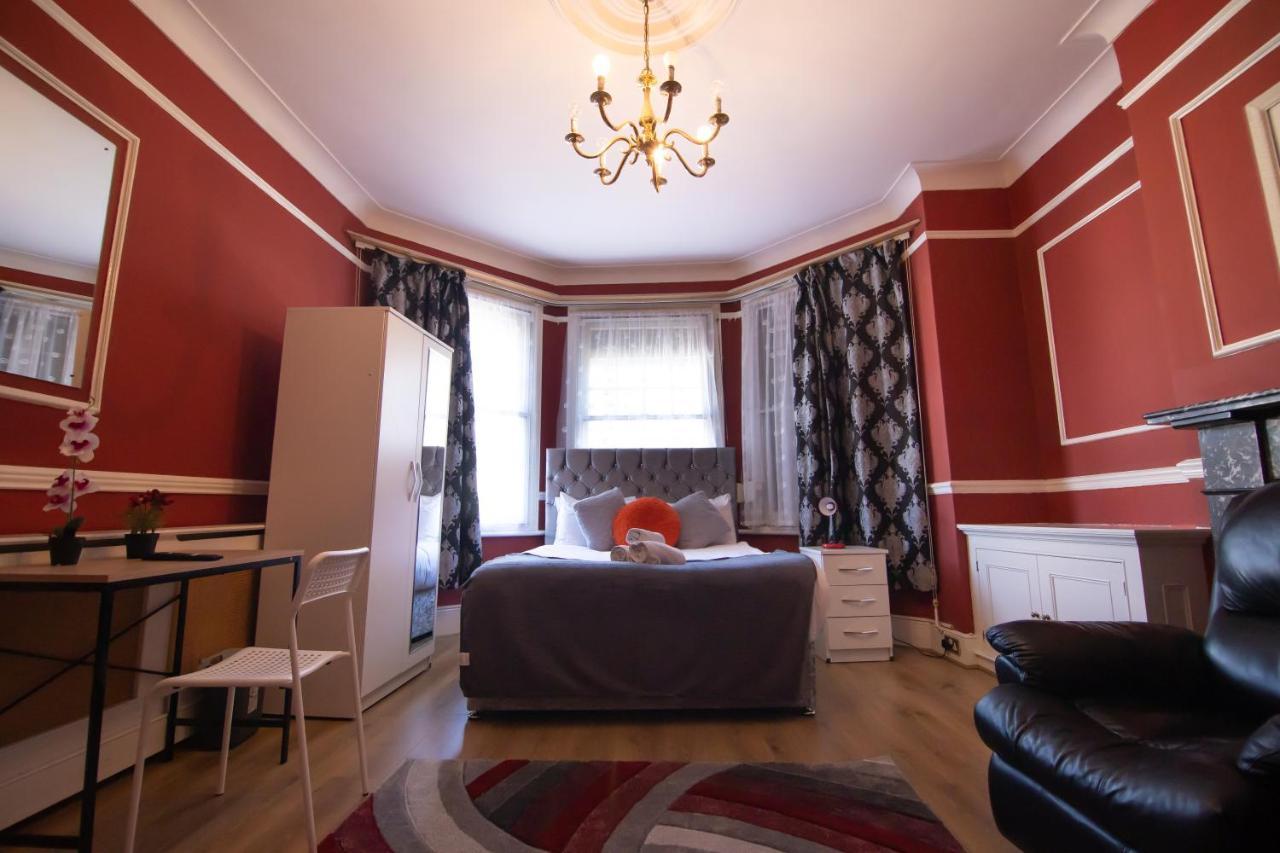 Victorian Woods Bnb Ίλφορντ Εξωτερικό φωτογραφία